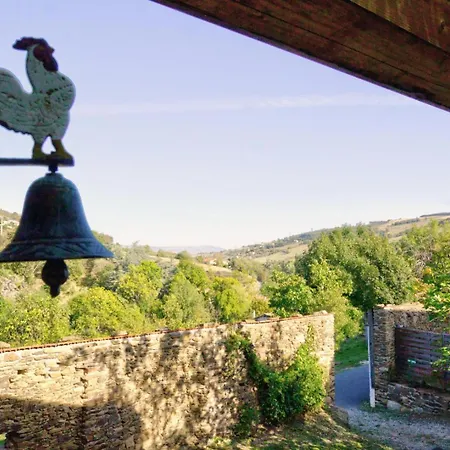 Dom wakacyjny Le Poulailler La Terrasse-sur-Dorlay